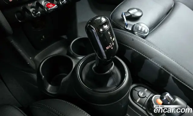 Mini Cooper 2021 1.5 автомат (гидро), миниатюра 9
