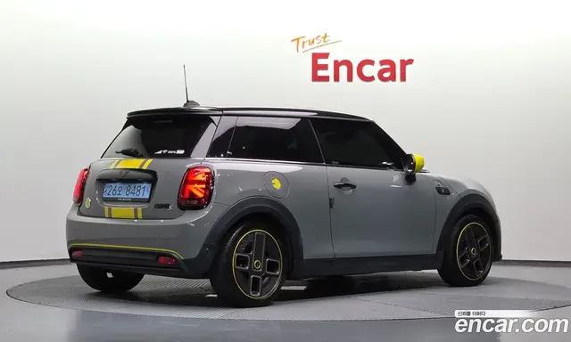 Mini Cooper 2022 автомат (гидро), миниатюра 2