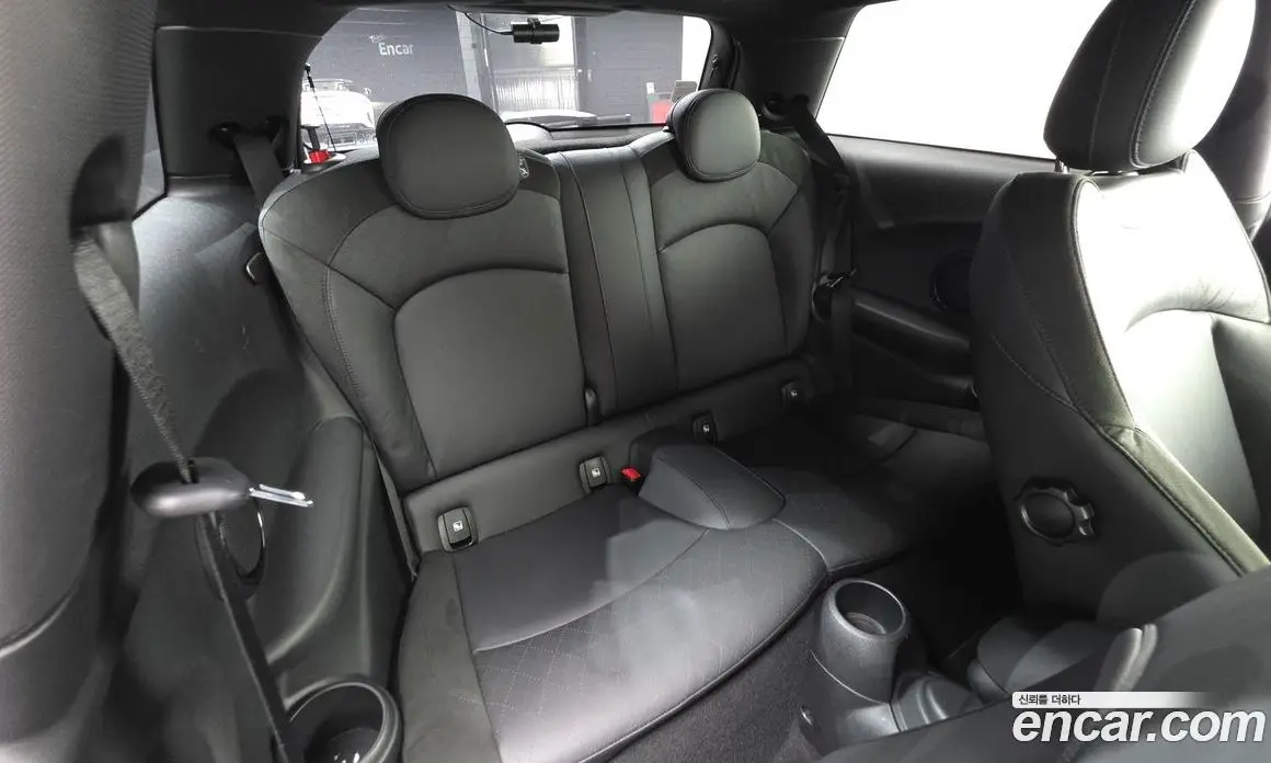 Mini Cooper 2022 автомат (гидро), фото 12