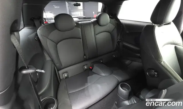Mini Cooper 2022 автомат (гидро), миниатюра 12