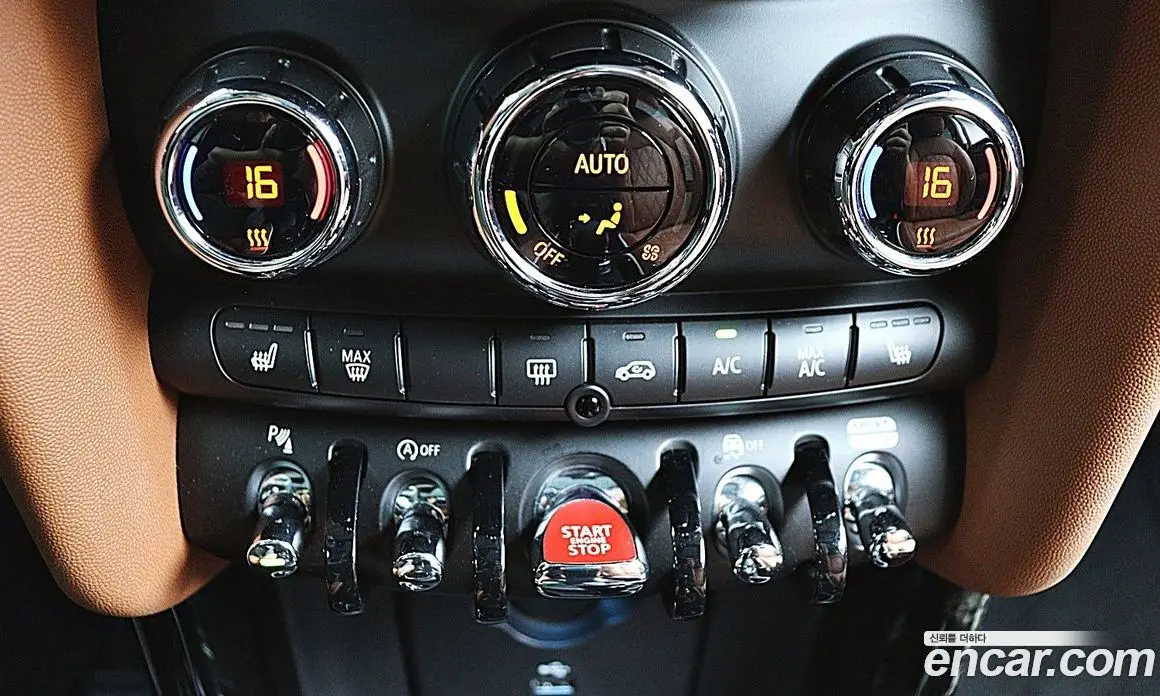 Mini Cooper 2024 2.0 автомат (гидро), фото 15