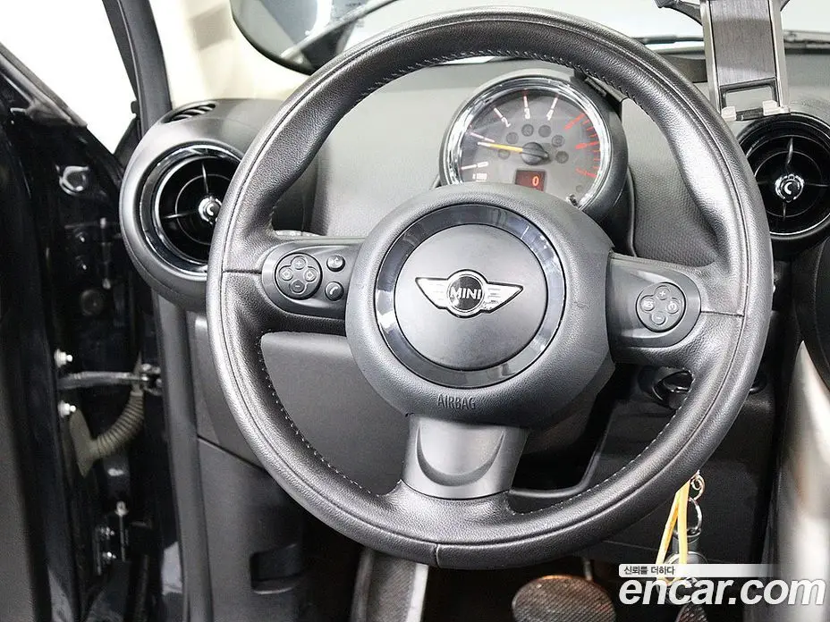 Mini Countryman 2016 2.0 автомат (гидро), фото 14 Mini Countryman 2016 2.0 автомат (гидро), фото 14