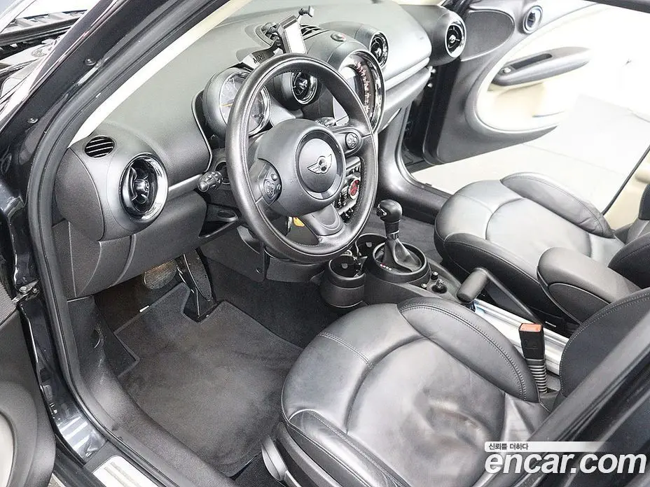 Mini Countryman 2016 2.0 автомат (гидро), фото 17 Mini Countryman 2016 2.0 автомат (гидро), фото 17