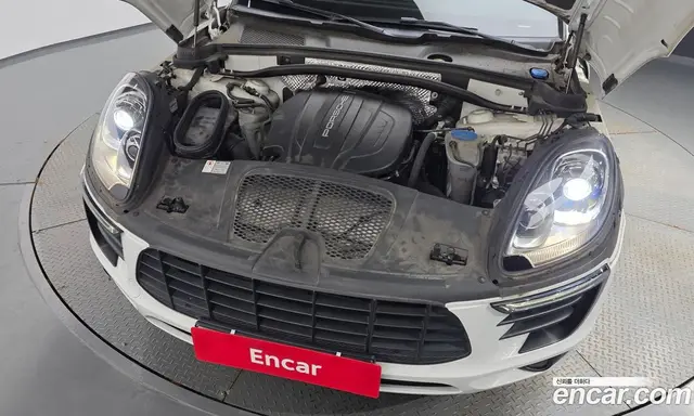 Porsche Macan 2018 2.0 автомат (гидро), миниатюра 6