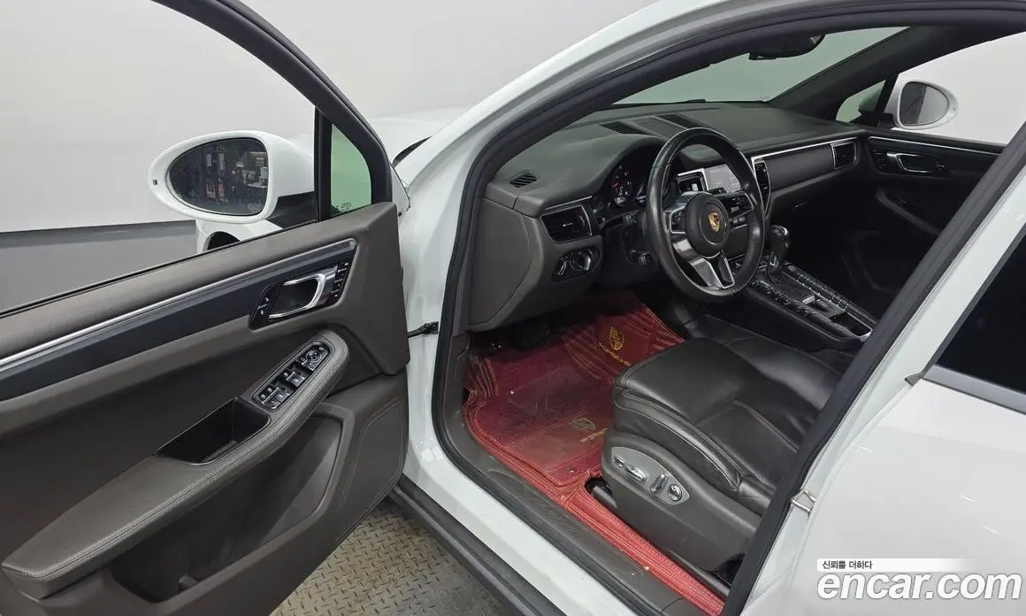 Porsche Macan 2018 2.0 автомат (гидро), фото 10