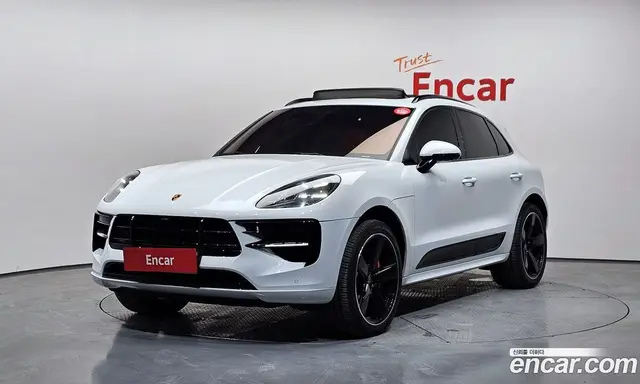 Porsche Macan, 2021, 37 406 км