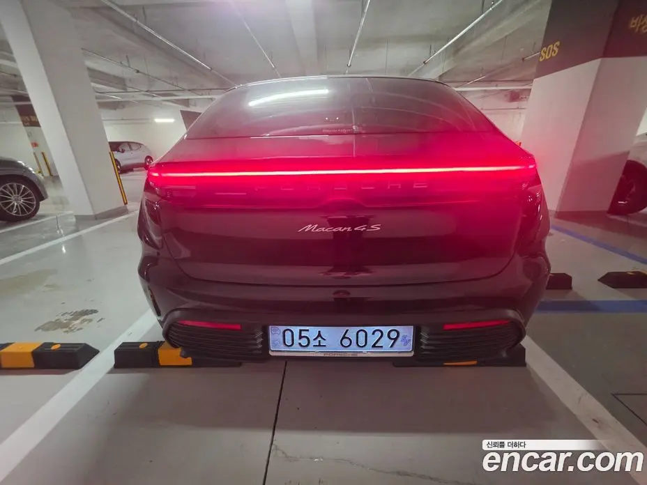 Porsche Macan 2025 1.0 автомат (гидро), фото 14