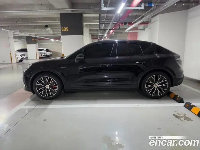 Porsche Macan 2025 1.0 автомат (гидро), миниатюра 3