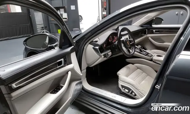 Porsche Panamera 2017 2.9 автомат (гидро), миниатюра 10 Porsche Panamera 2017 2.9 автомат (гидро), миниатюра 10