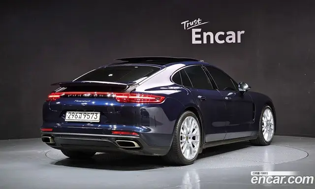 Porsche Panamera 2020 3.0 автомат (гидро), миниатюра 2 Porsche Panamera 2020 3.0 автомат (гидро), миниатюра 2