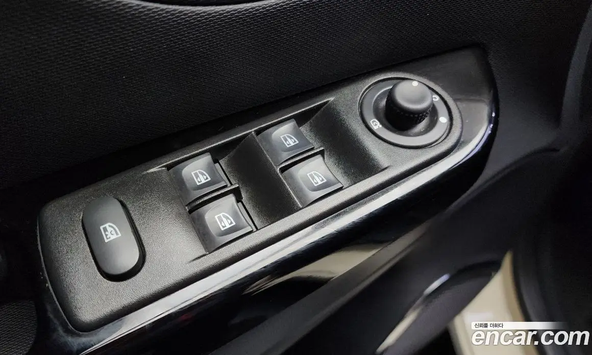 Renault (Samsung) QM3 2015 1.5 автомат (гидро), фото 19 Renault (Samsung) QM3 2015 1.5 автомат (гидро), фото 19