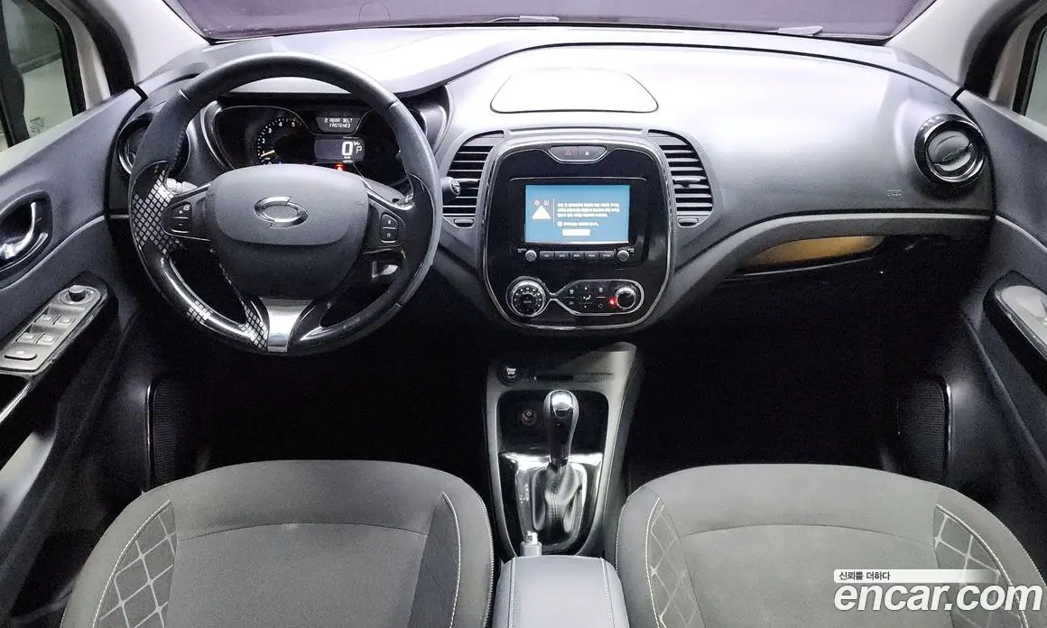 Renault (Samsung) QM3 2015 1.5 автомат (гидро), фото 7 Renault (Samsung) QM3 2015 1.5 автомат (гидро), фото 7