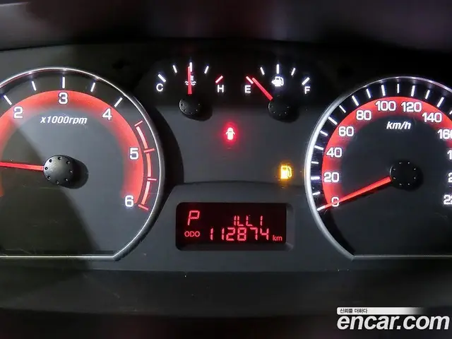 SsangYong Korando 2012 2.0 автомат (гидро), миниатюра 9