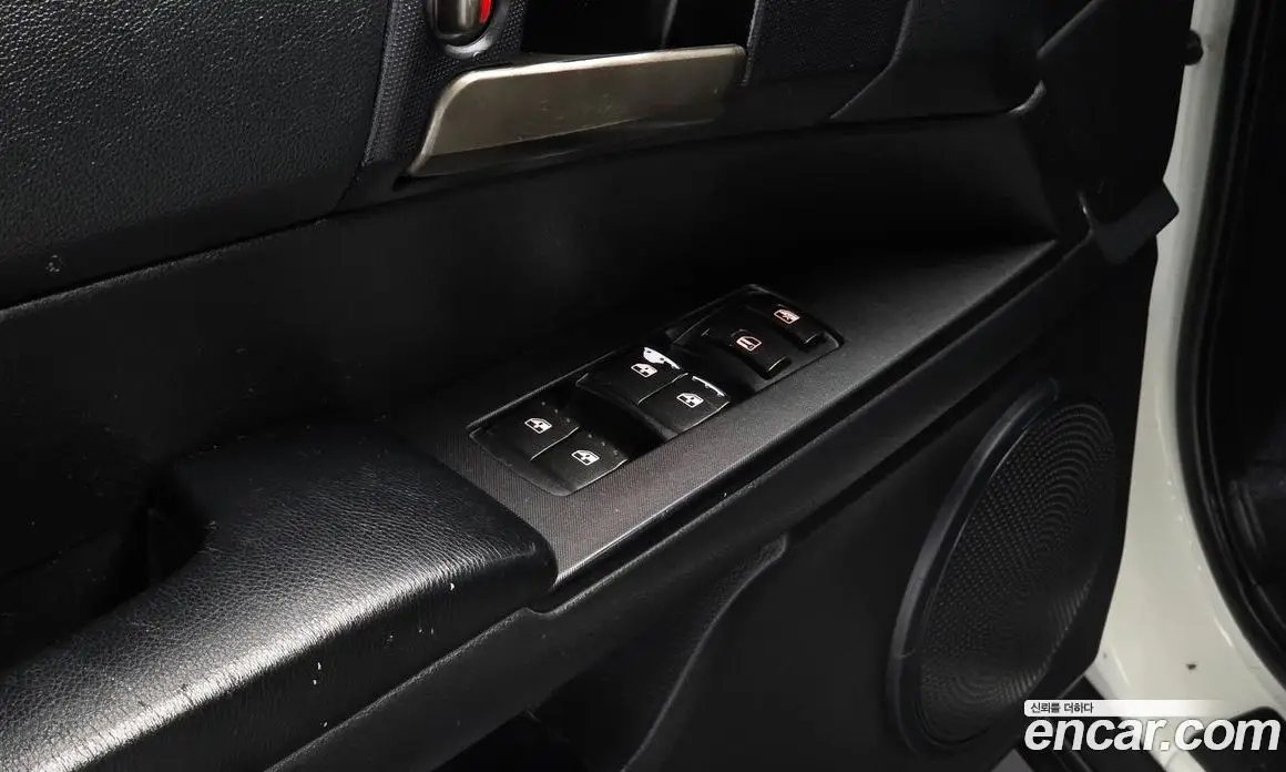 SsangYong Korando 2014 2.0 автомат (гидро), фото 16