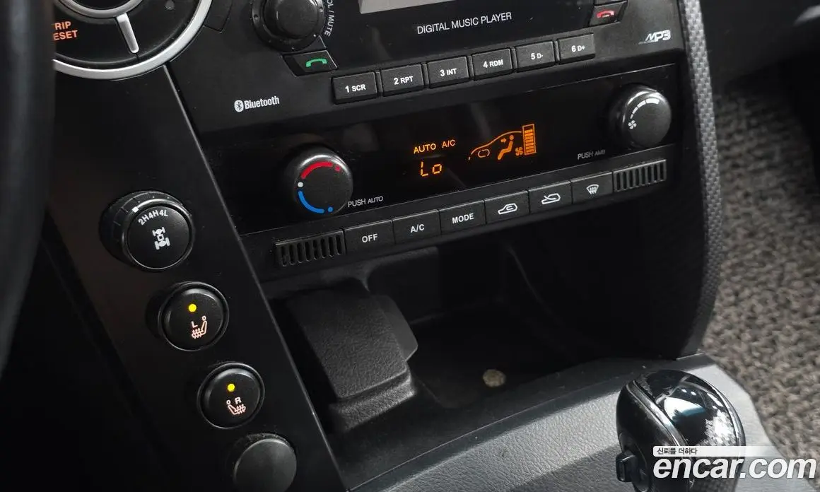SsangYong Korando 2014 2.0 автомат (гидро), фото 18
