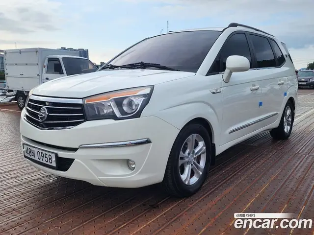 SsangYong Korando, 2015, 115 837 км