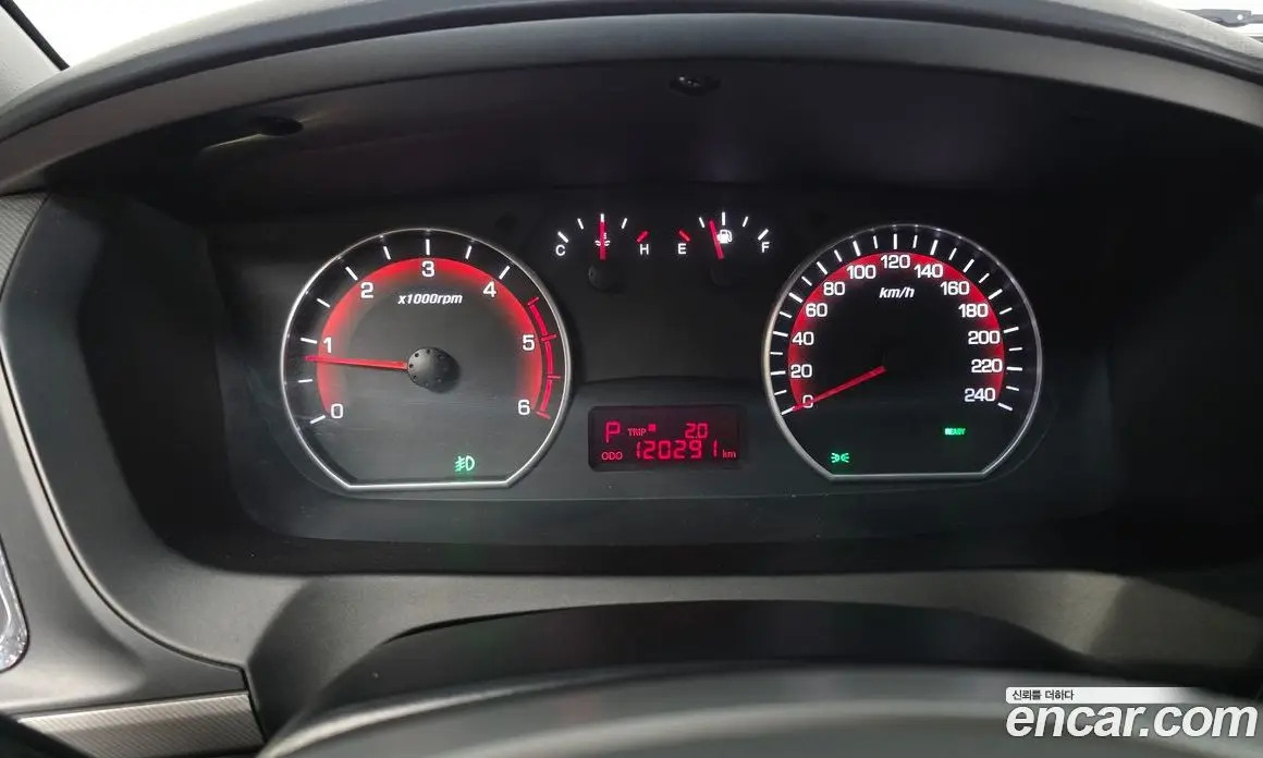 SsangYong Korando 2016 2.2 автомат (гидро), фото 8 SsangYong Korando 2016 2.2 автомат (гидро), фото 8