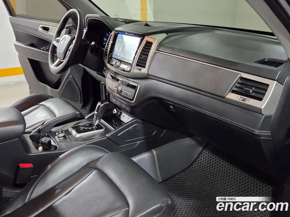 SsangYong Rexton 2018 2.2 автомат (гидро), фото 15