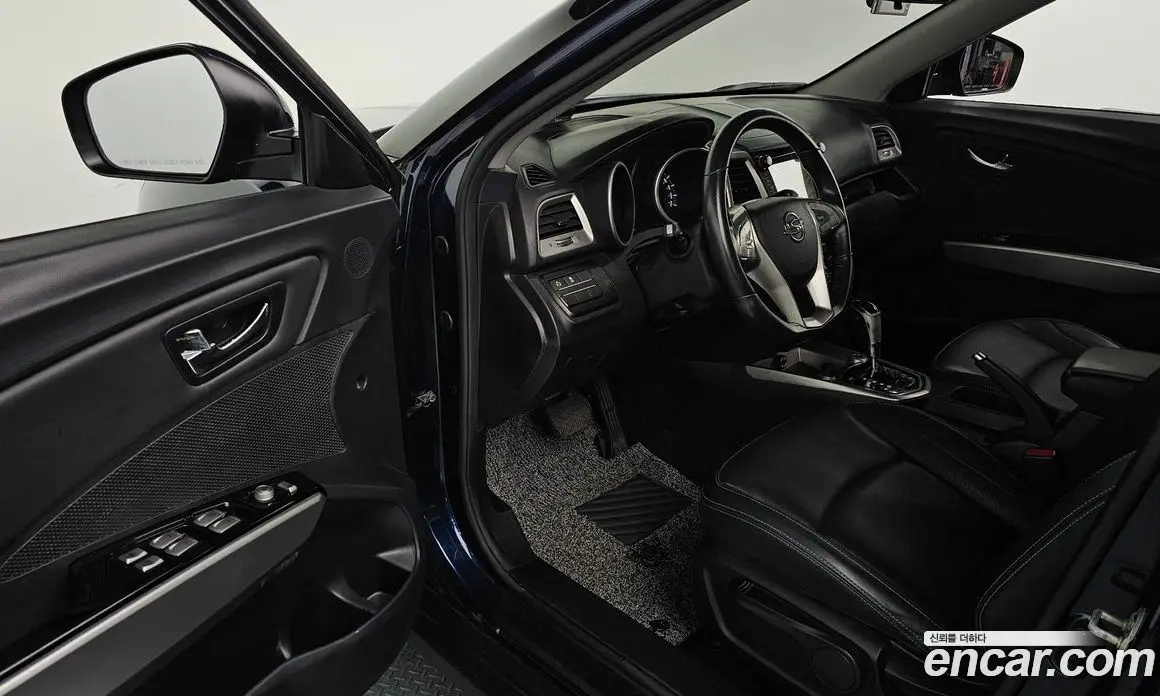 SsangYong TIBOLI 2016 1.6 автомат (гидро), фото 10 SsangYong TIBOLI 2016 1.6 автомат (гидро), фото 10