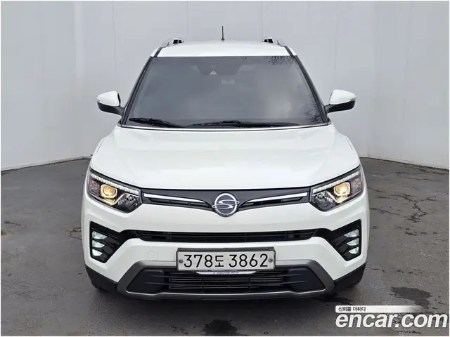 SsangYong TIBOLI 2022 1.5 автомат (гидро), миниатюра 2