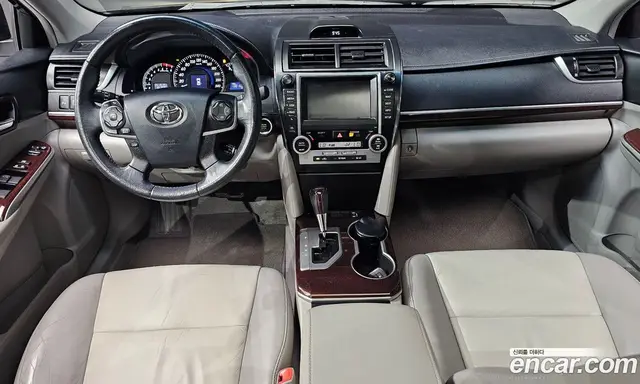 Toyota Camry 2012 2.5 автомат (гидро), миниатюра 7