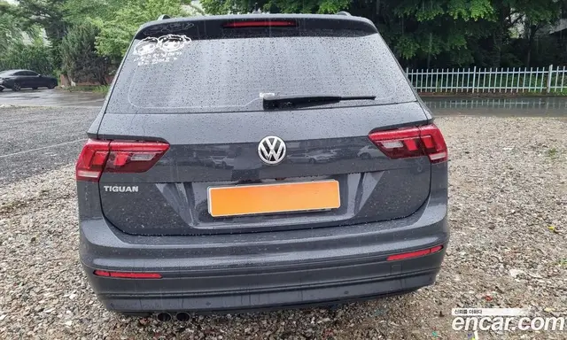 Volkswagen Tiguan 2018 2.0 автомат (гидро), миниатюра 5 Volkswagen Tiguan 2018 2.0 автомат (гидро), миниатюра 5