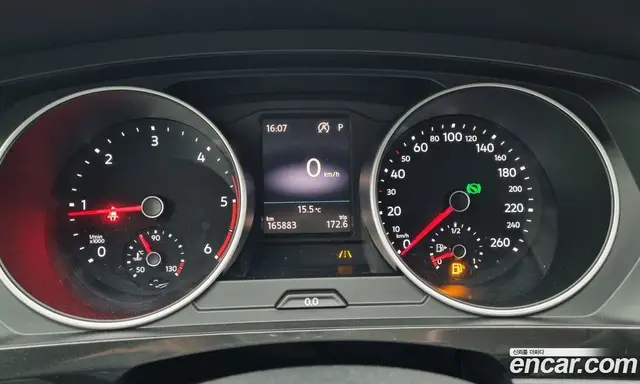 Volkswagen Tiguan 2018 2.0 автомат (гидро), миниатюра 9 Volkswagen Tiguan 2018 2.0 автомат (гидро), миниатюра 9