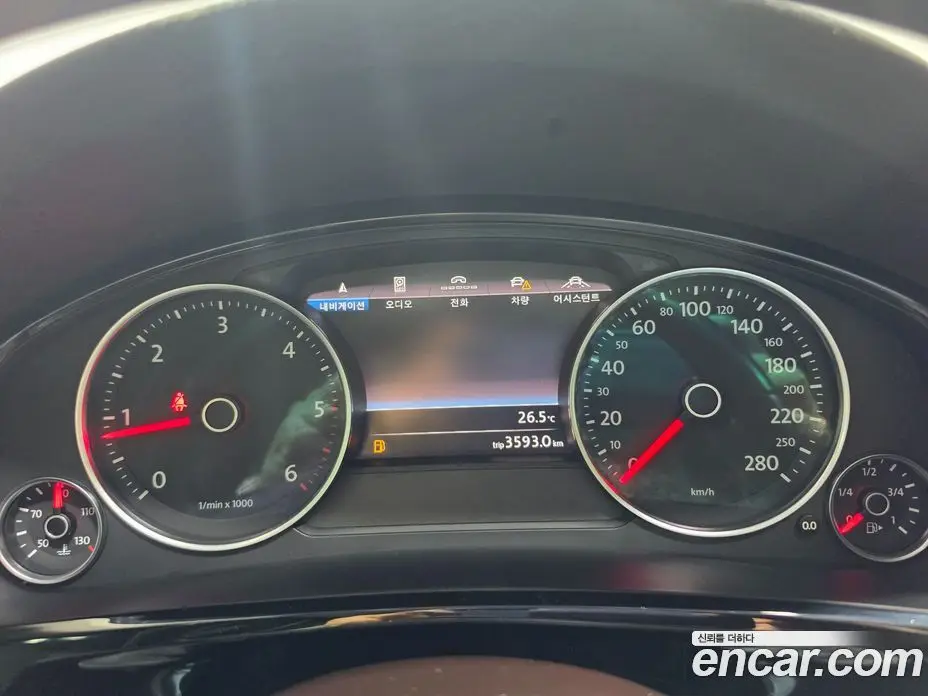 Volkswagen Touareg 2016 3.0 автомат (гидро), фото 8