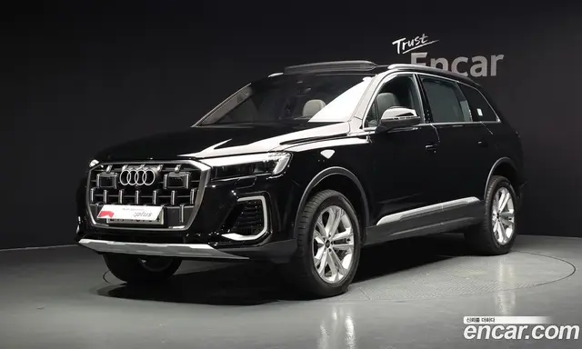 Audi Q7, 2024, 3 441 км