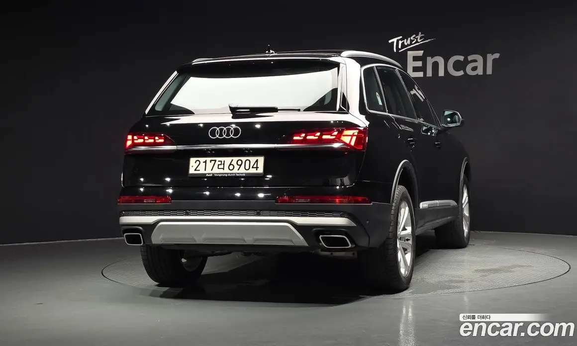 Audi Q7 2024 3.0 автомат (гидро), фото 4 Audi Q7 2024 3.0 автомат (гидро), фото 4