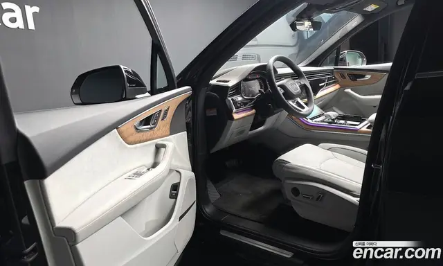 Audi Q7 2024 3.0 автомат (гидро), миниатюра 10 Audi Q7 2024 3.0 автомат (гидро), миниатюра 10