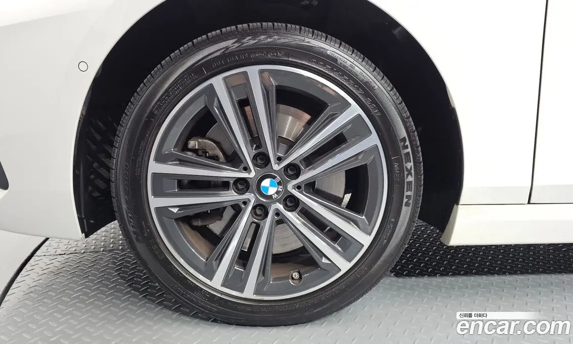 BMW 2 серия 2022 2.0 автомат (гидро), фото 5