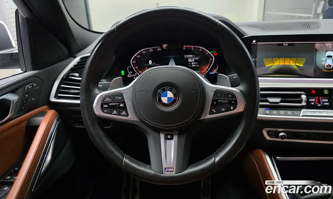 BMW X6 2022 3.0 автомат (гидро), фото 13
