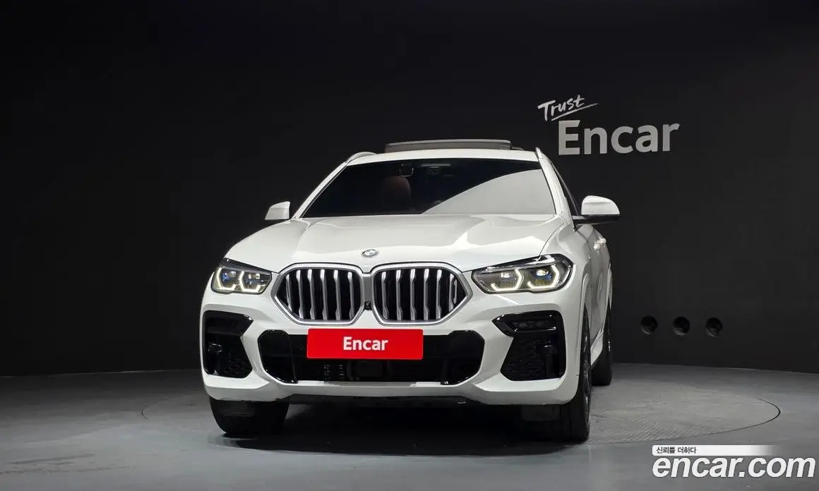 BMW X6 2022 3.0 автомат (гидро), фото 3