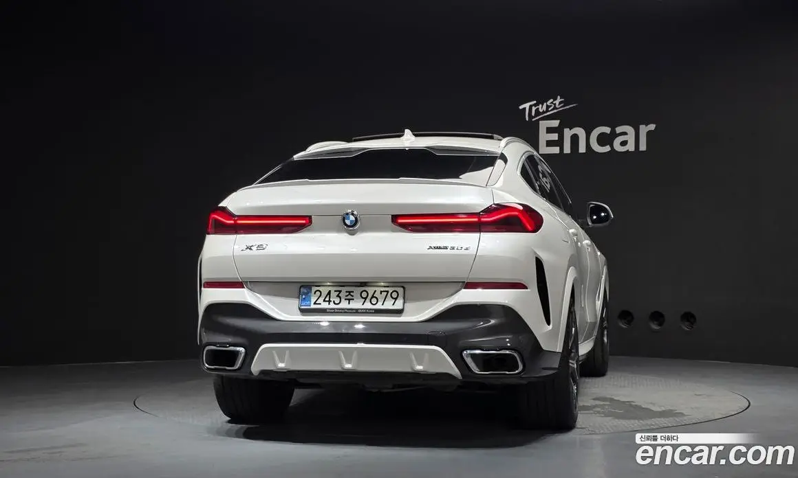 BMW X6 2022 3.0 автомат (гидро), фото 4