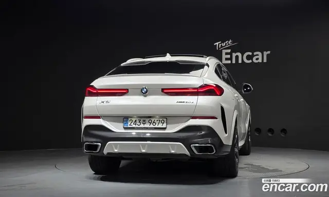 BMW X6 2022 3.0 автомат (гидро), миниатюра 4