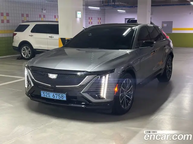 Cadillac Lyriq 2024 0.3 автомат (гидро), миниатюра 3