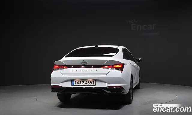 Hyundai Avante 2022 1.6 автомат (гидро), миниатюра 4