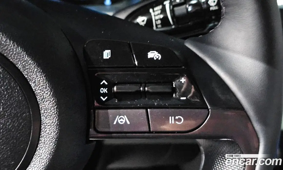 Hyundai Avante 2023 1.6 автомат (гидро), фото 16