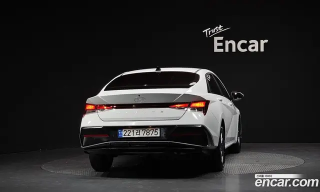 Hyundai Avante 2023 1.6 автомат (гидро), миниатюра 4