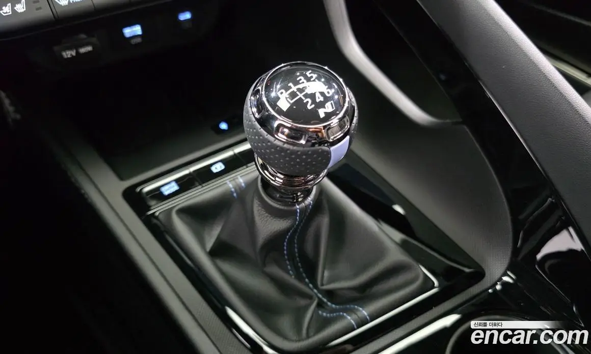 Hyundai Avante 2024 2.0 механика, фото 9