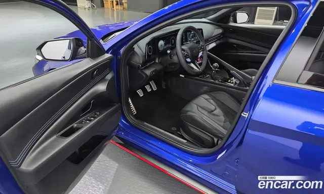 Hyundai Avante 2024 2.0 механика, миниатюра 10