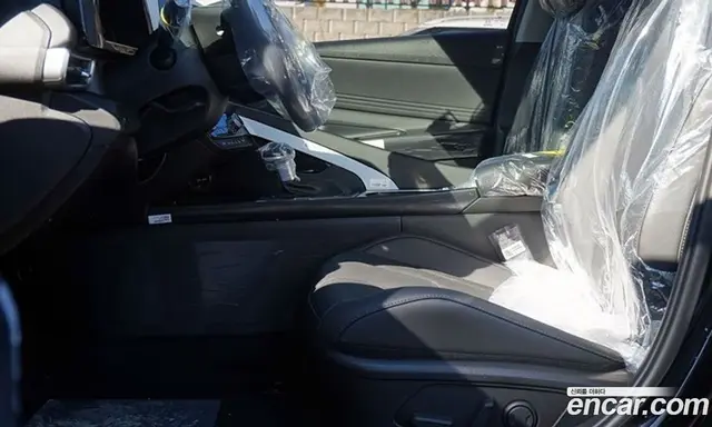 Hyundai Avante 2026 1.6 автомат (гидро), миниатюра 7