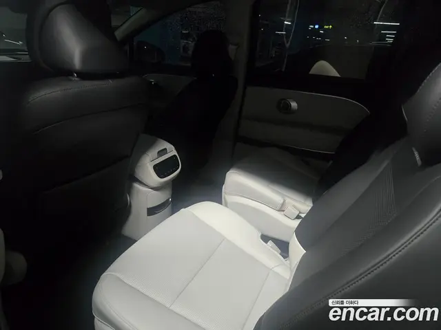 Hyundai Ioniq 9 2026 1.0 автомат (гидро), миниатюра 11 Hyundai Ioniq 9 2026 1.0 автомат (гидро), миниатюра 11