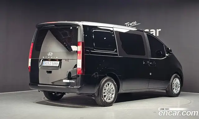 Hyundai Staria 2025 1.6 автомат (гидро), миниатюра 2