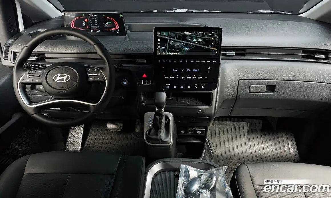 Hyundai Staria 2025 1.6 автомат (гидро), фото 7