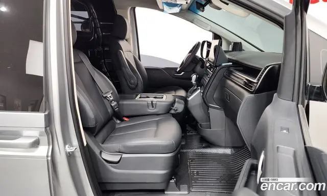 Hyundai Staria 2026 3.5 автомат (гидро), миниатюра 11