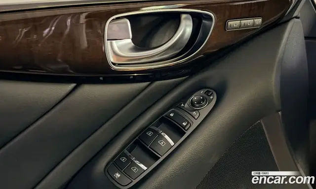 Infiniti Q50 2016 3.5 автомат (гидро), миниатюра 10