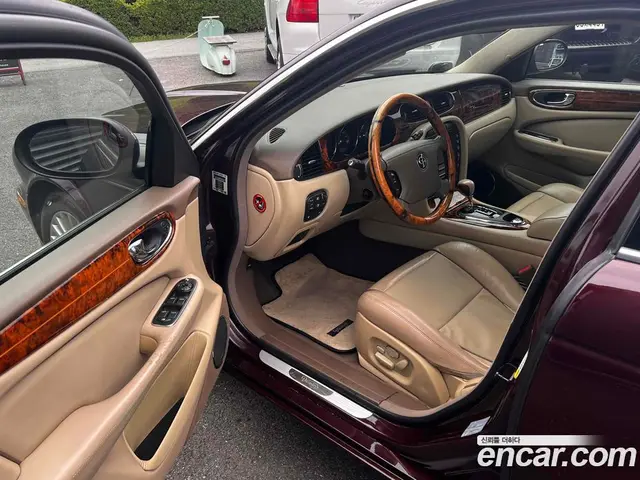 Jaguar Daimler 2007 4.2 автомат (гидро), миниатюра 7