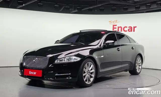 Jaguar XJ, 2013, 230 137 км